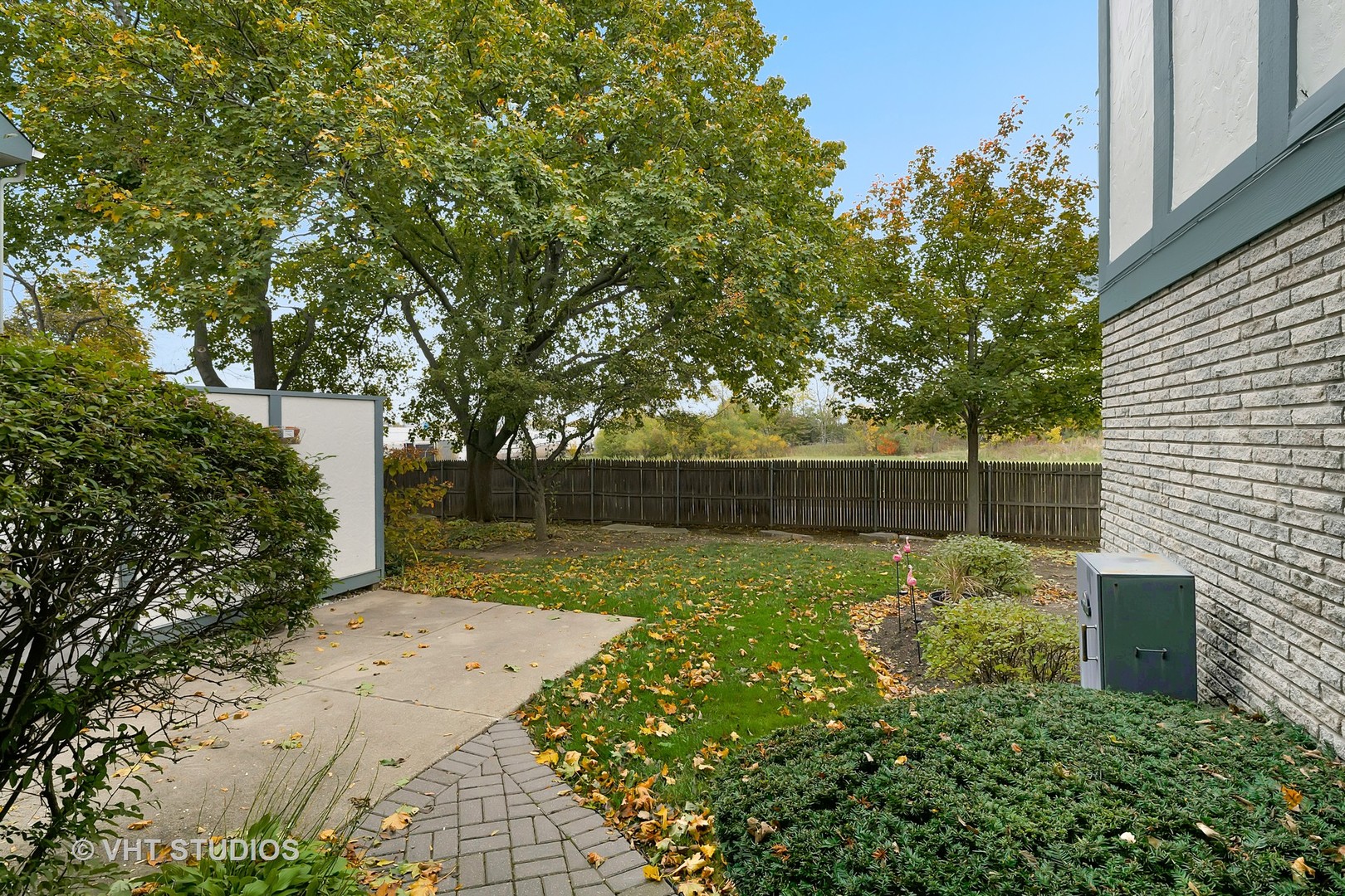 122 West Golf Road Libertyville, IL 60048 - Photo 14 of 25