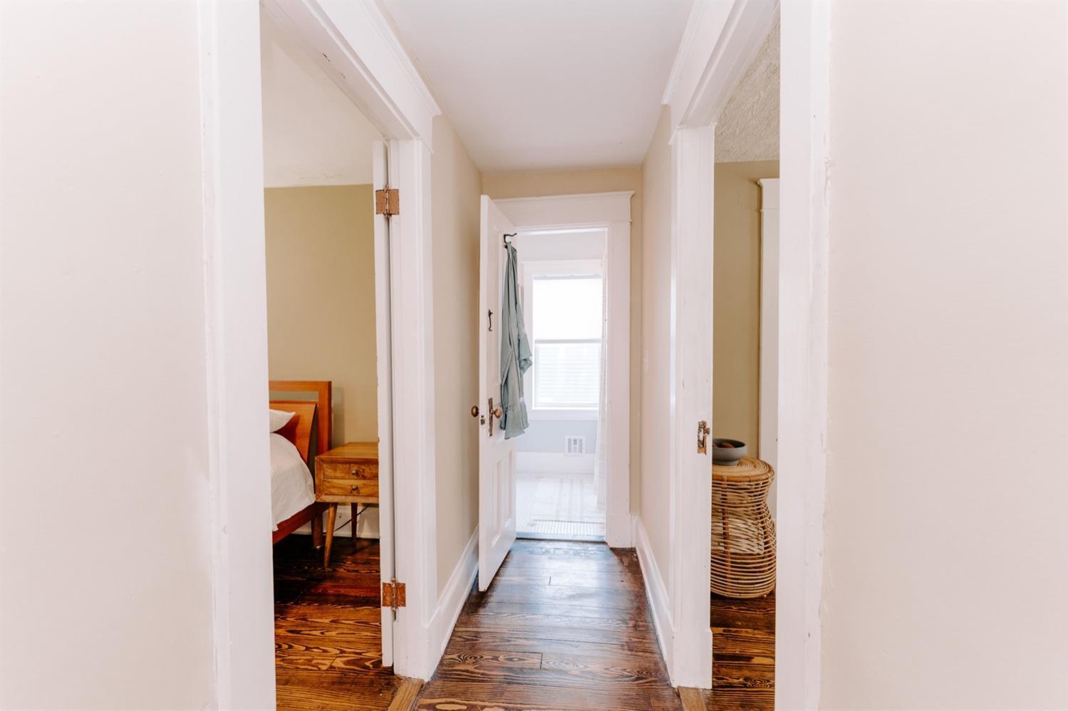 6630 Murray Road Cincinnati, OH 45227 - Photo 18 of 33 Gallery Image 18