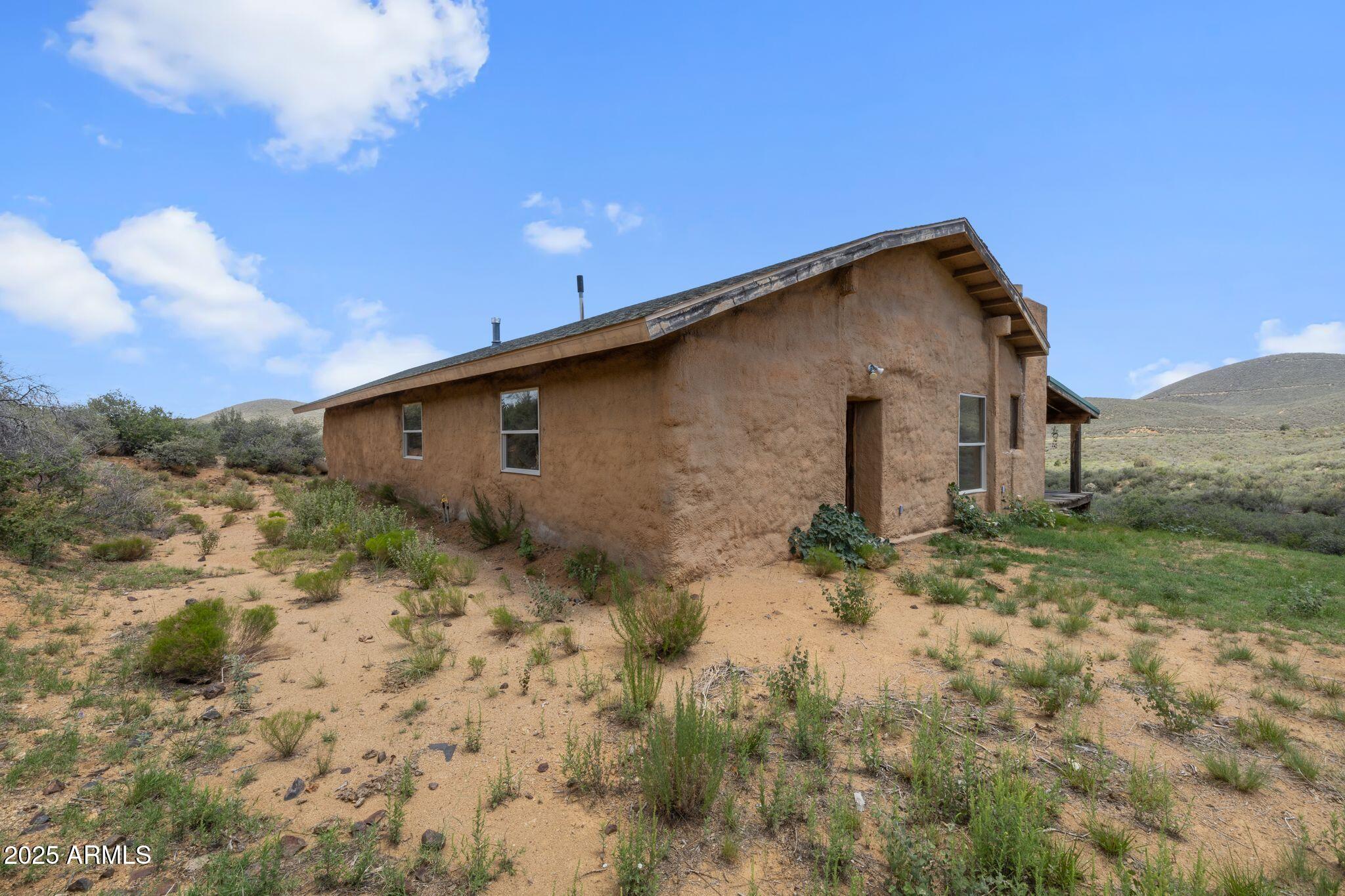 9955 East Iron King Road Mayer, AZ 86333 - Photo 22 of 41
