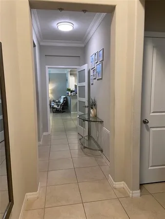 $2,325 | 21118 Passive Porch Drive, Land O Lakes, FL 34637