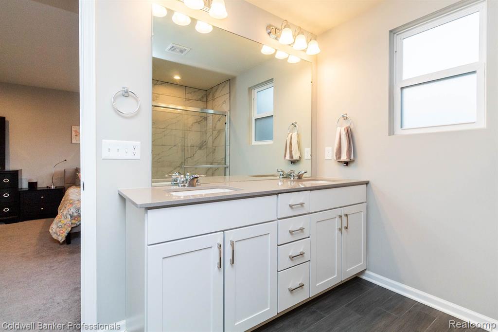 336 Strawberry Drive Rochester Hills, MI 48307 - Photo 31 of 47