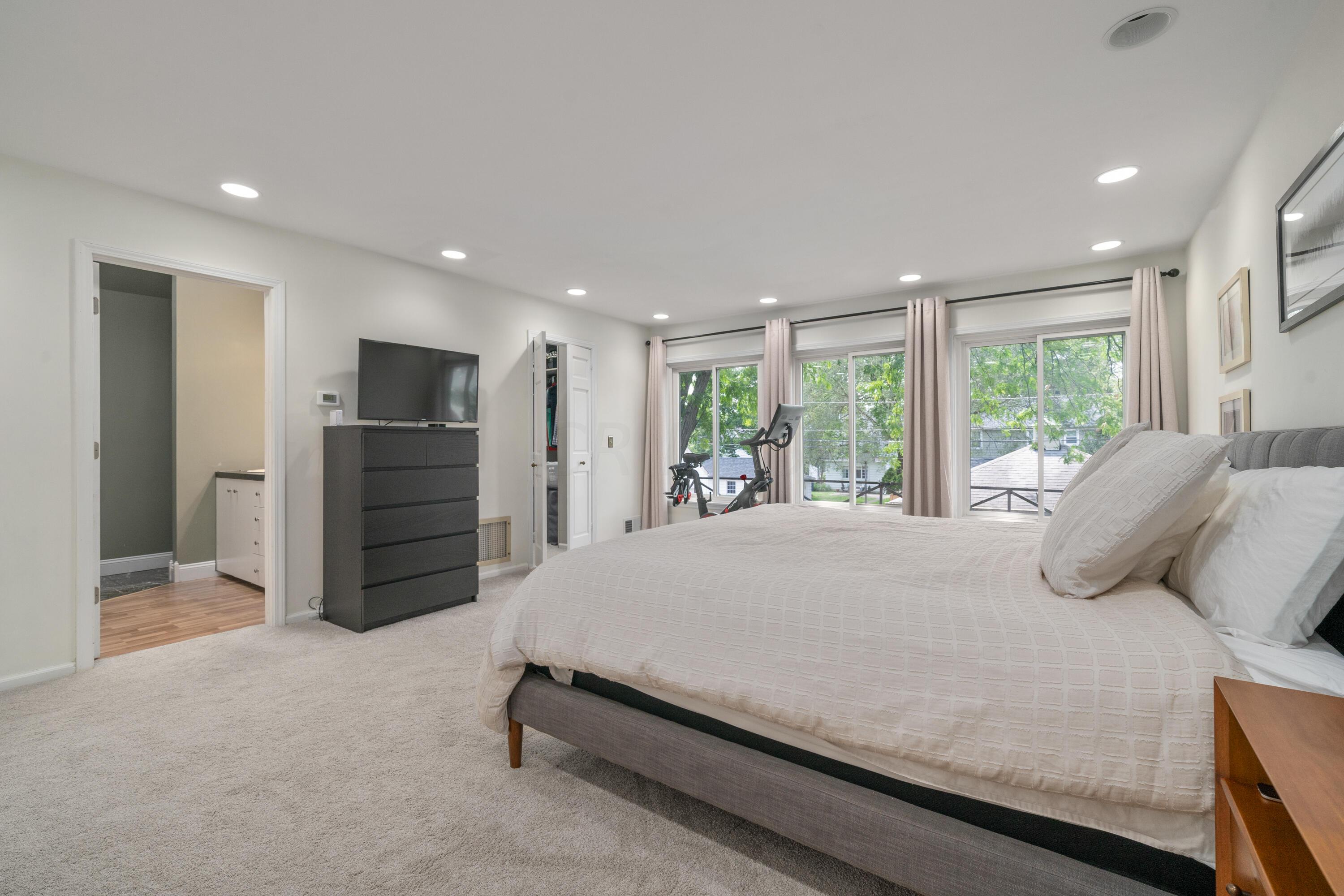 895 Vernon Road Bexley, OH 43209 - Photo 45 of 69 DSC00972