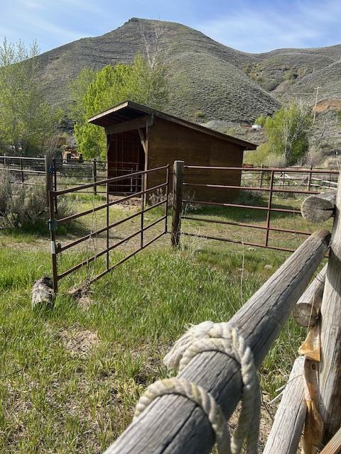 342 Broadford Road Blaine County, ID 83313 - Photo 32 of 32 Corral and fencing