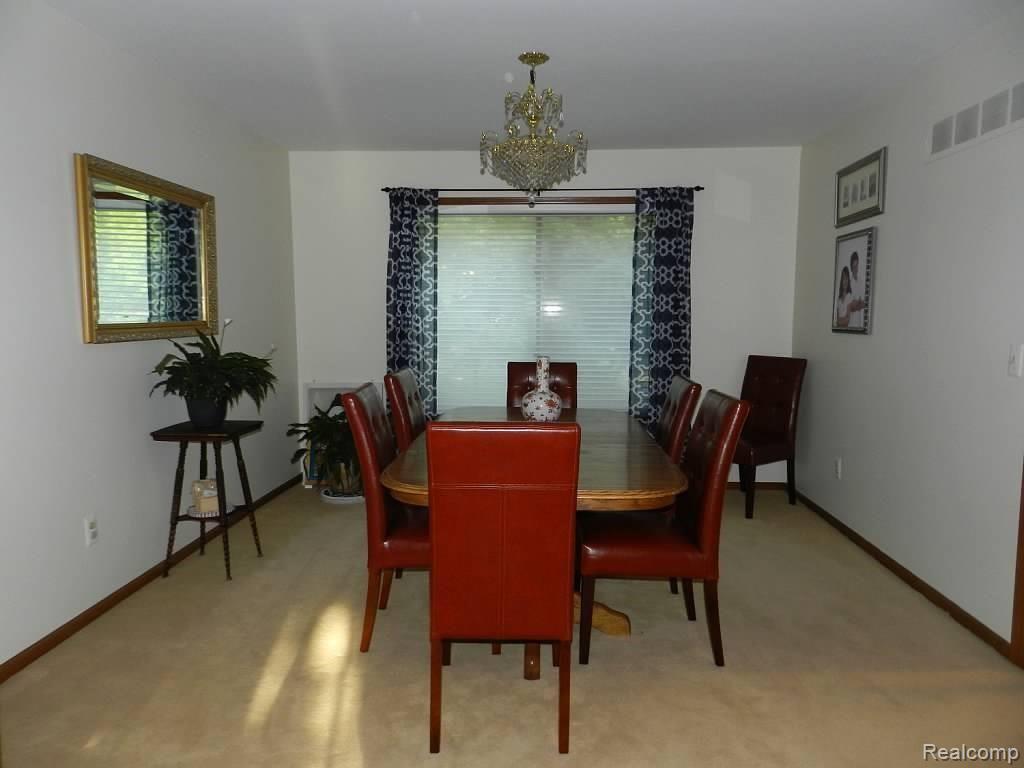 797 Stanford Circle Rochester, MI 48309 - Photo 13 of 29 29.jpg