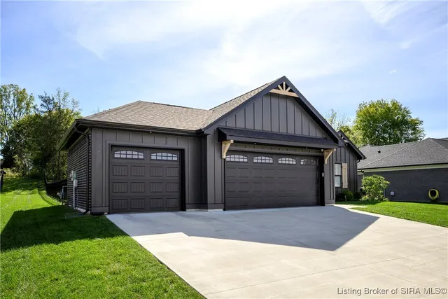 $324,900 | 610 Lonely Street, Memphis, IN 47143