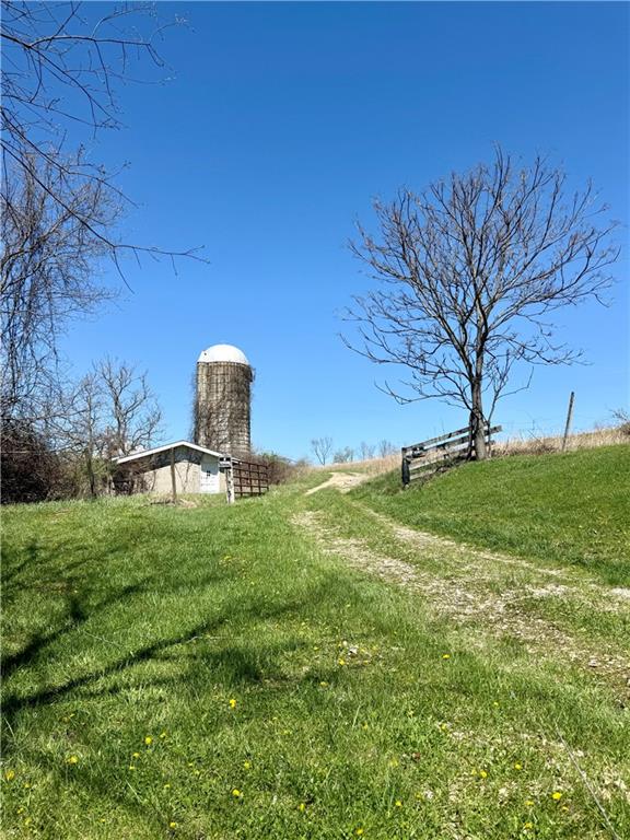118 Hill Farm Road Dunbar, PA 15431 - Photo 7 of 32