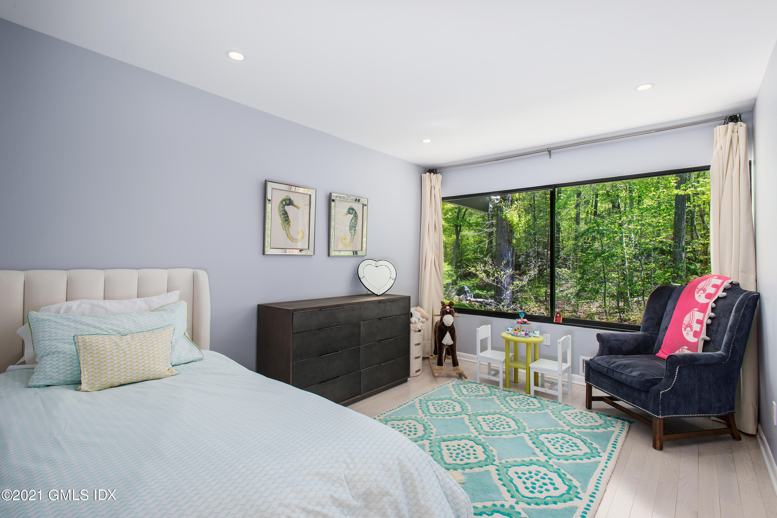 51 Pine Ridge Road Greenwich, CT 06830 - Photo 12 of 25 051112-P12