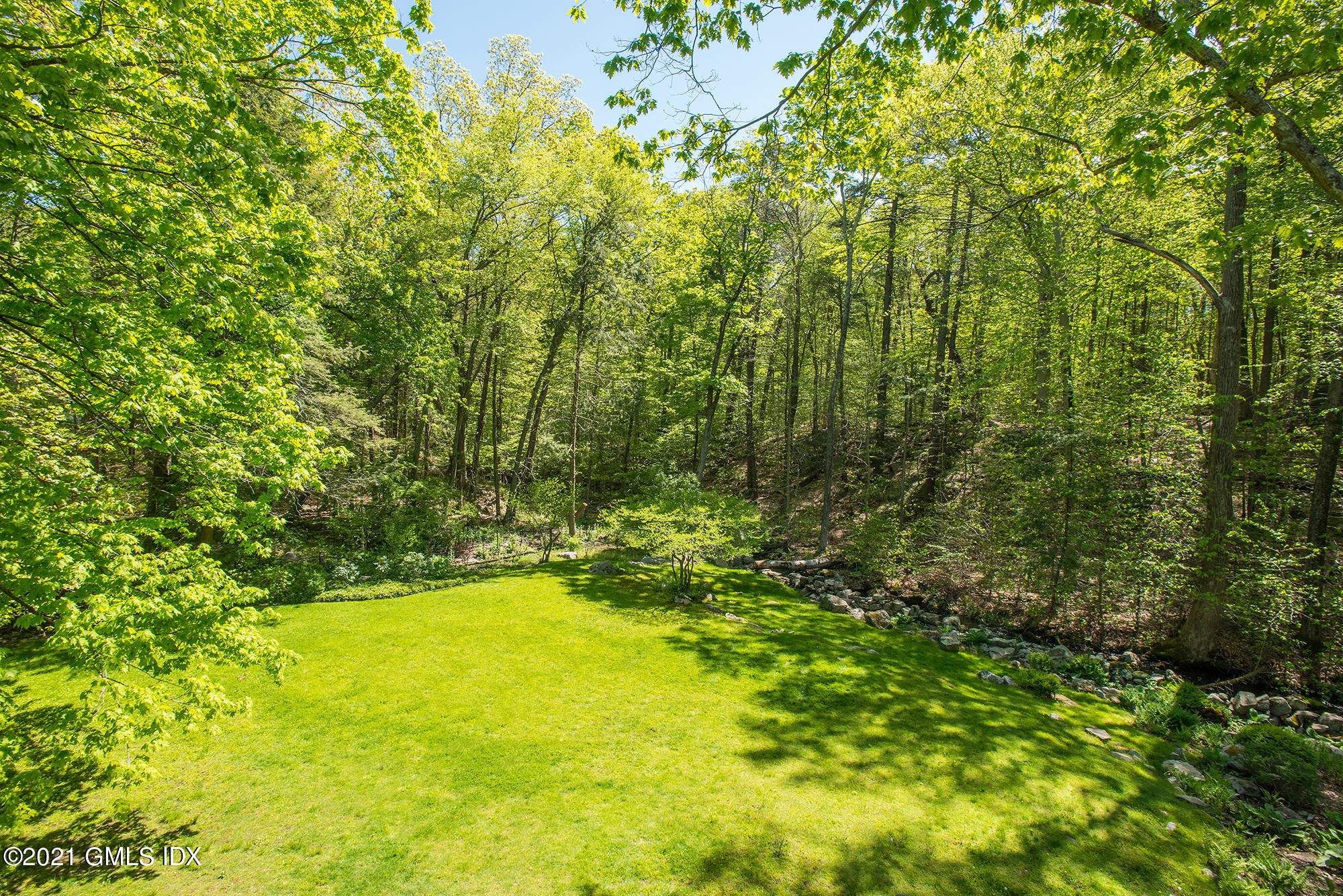 51 Pine Ridge Road Greenwich, CT 06830 - Photo 22 of 25 051121_D8E9933-retouched