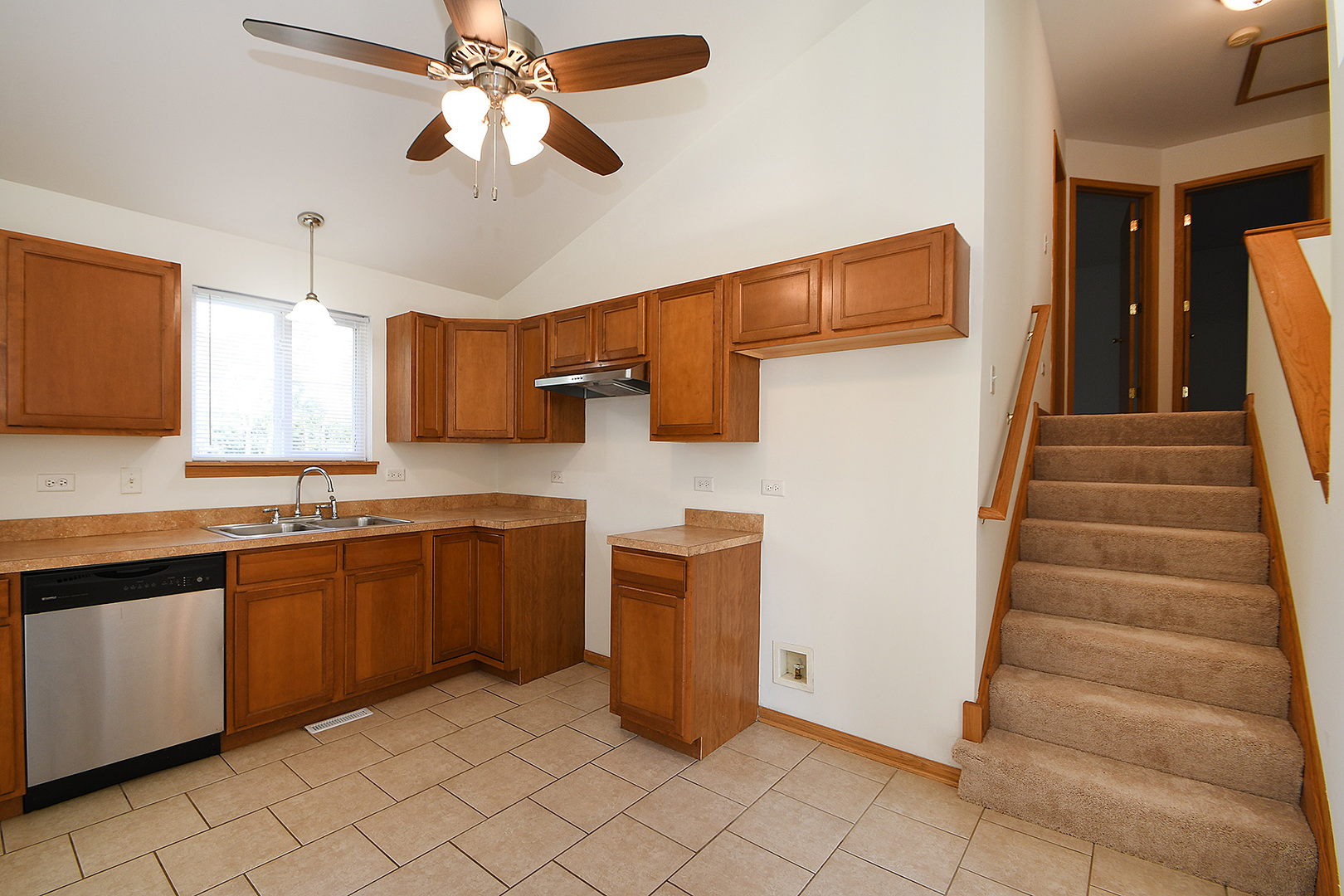 15544 Turner Avenue Markham, IL 60428 - Photo 11 of 21