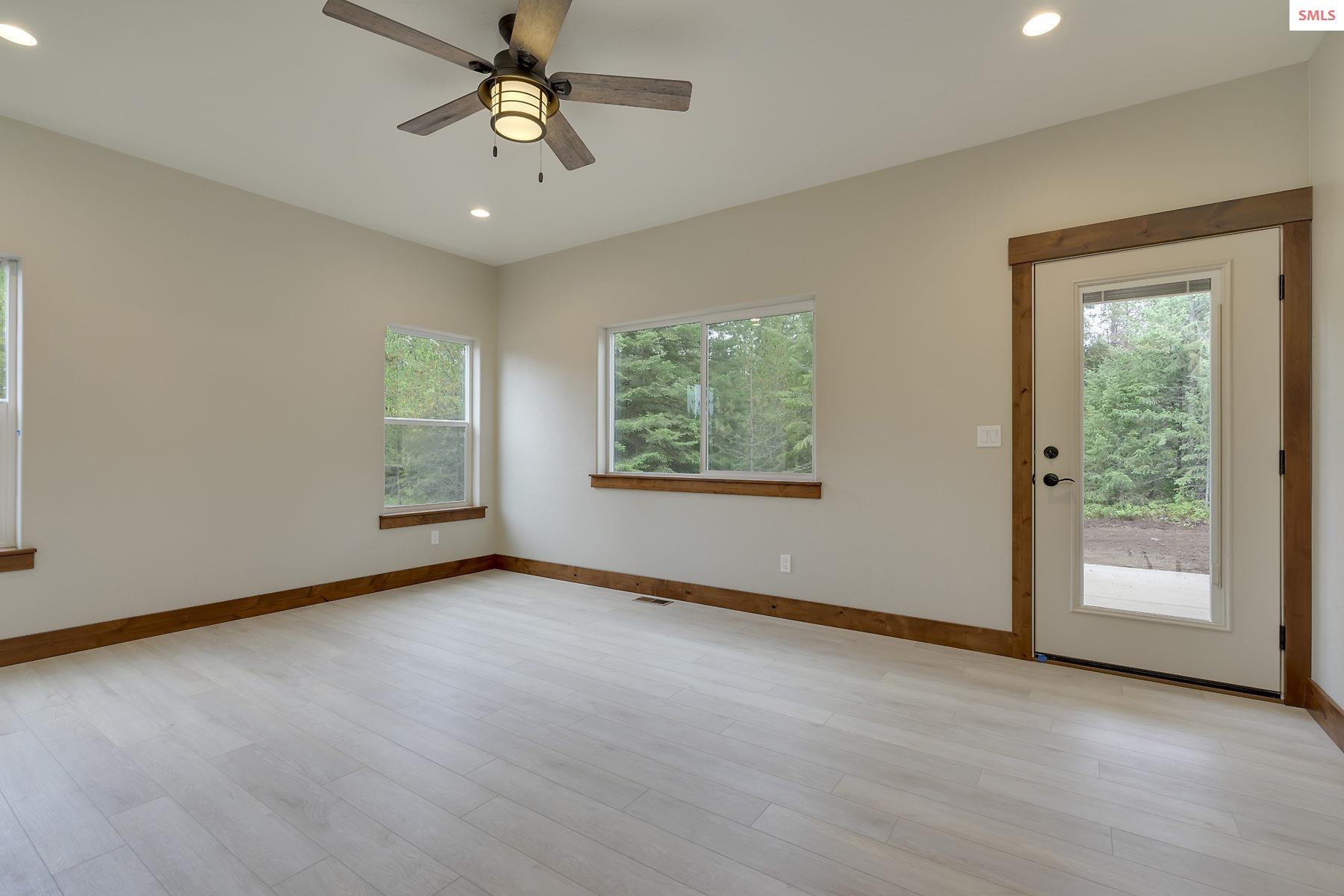 L1-b8 North Eclipse Road Rathdrum, ID 83858 - Photo 17 of 33