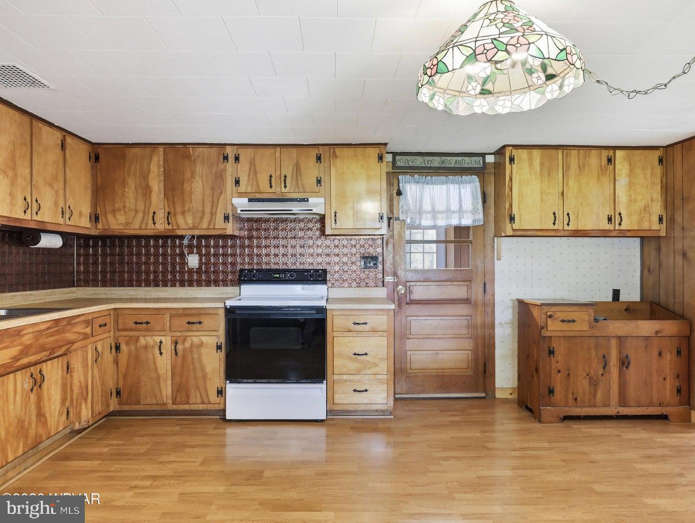848 Hunter Run Road Howard, PA 16841 - Photo 21 of 38