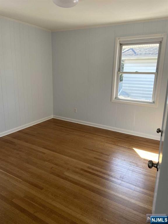 344 Rochelle Avenue, Unit 2 Rochelle Park, NJ 07662 - Photo 10 of 12