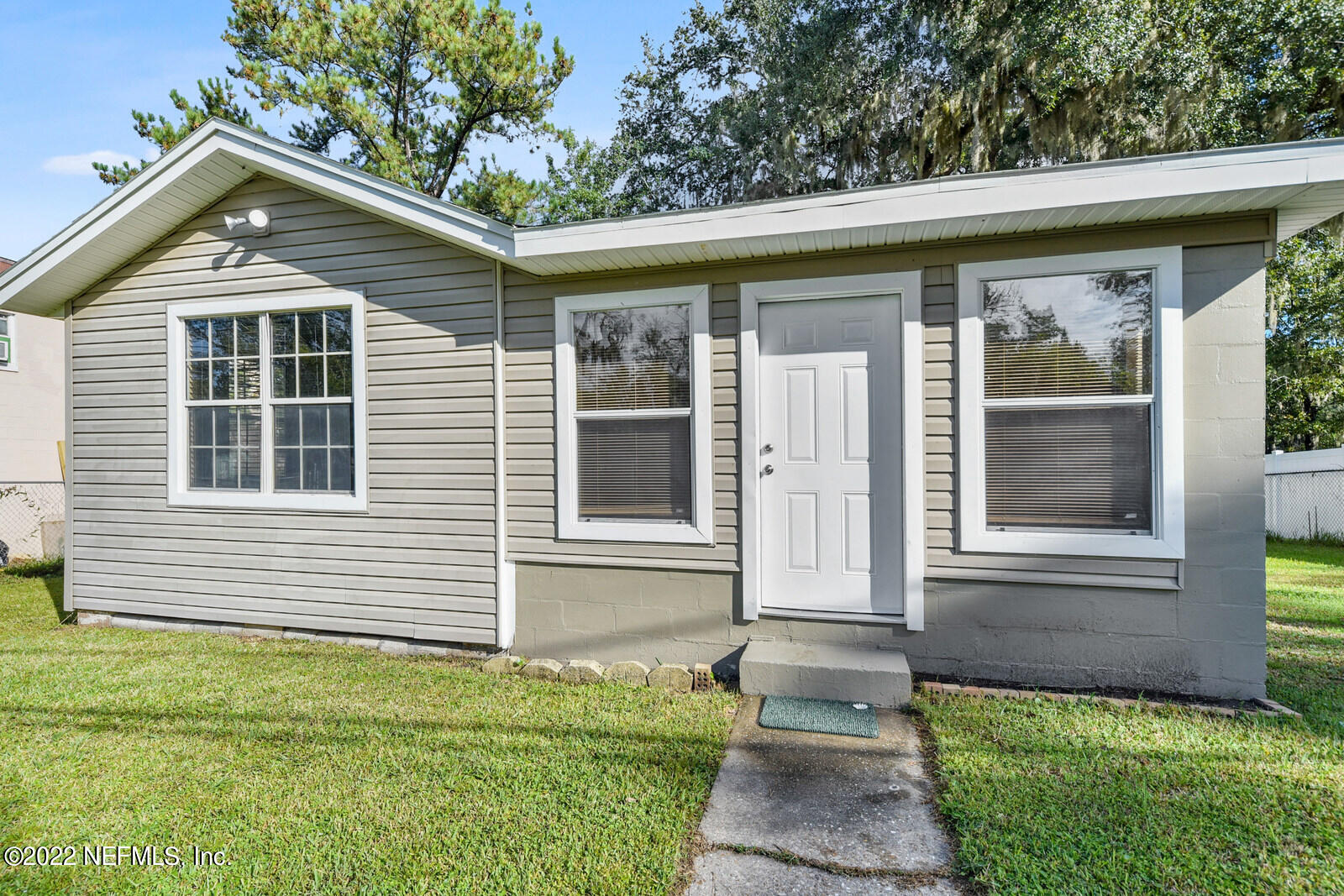 3073 Bessent Road Jacksonville, FL 32218 - Photo 1 of 24 Front of Home
