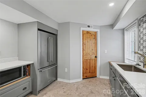 $885,000 | 470 Livingston Drive, Charlotte, NC 28211