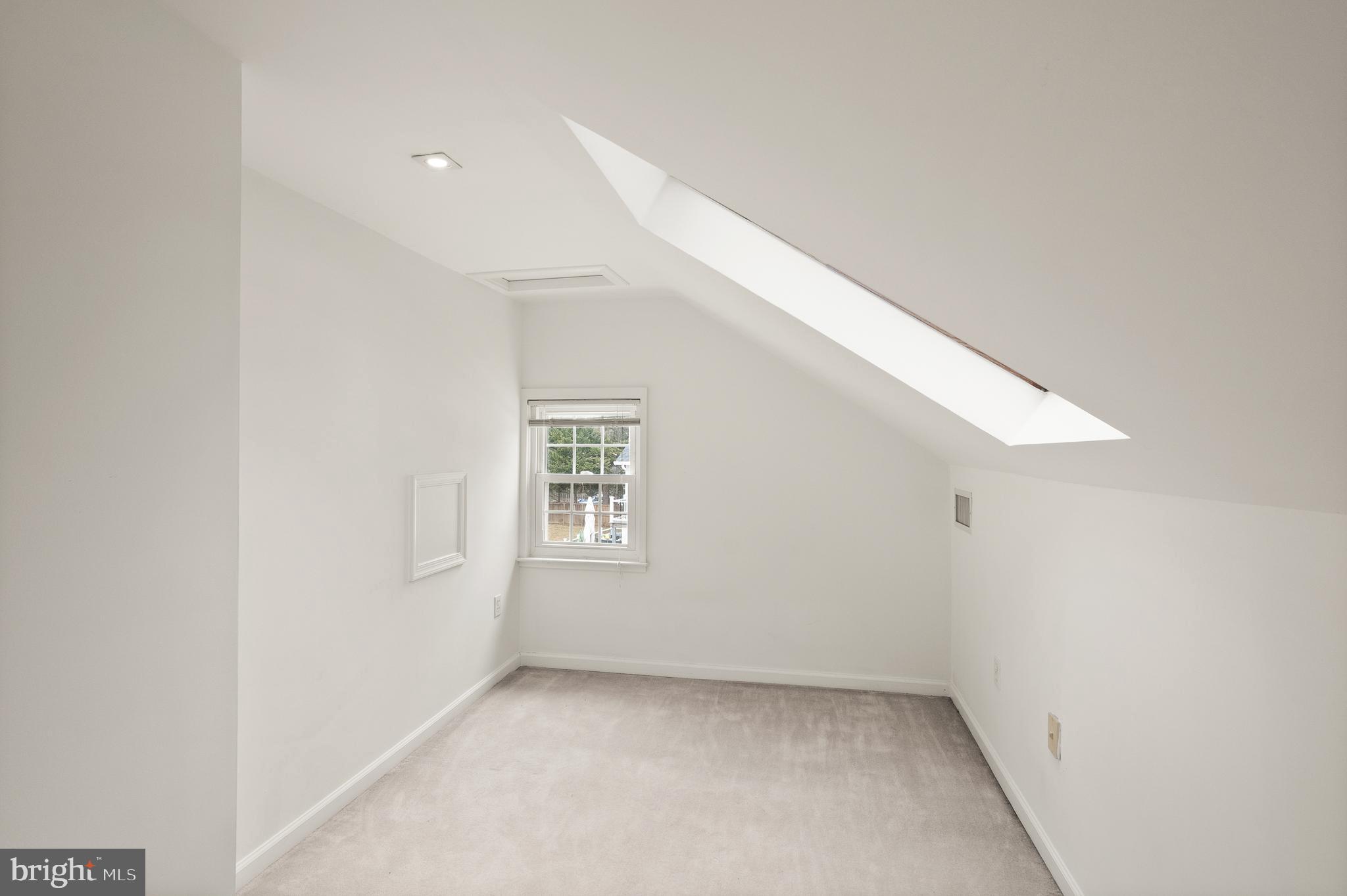2928 Hunter Road Fairfax, VA 22031 - Photo 44 of 73