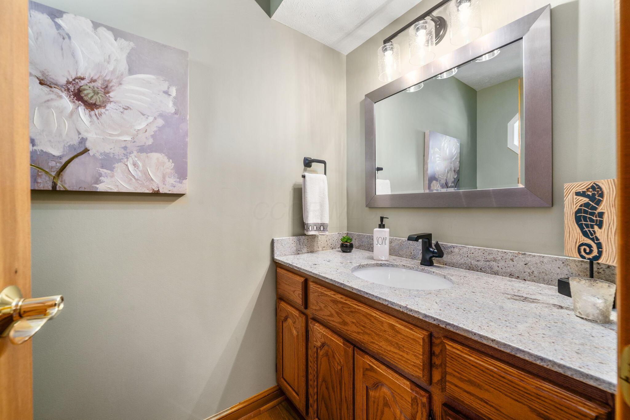 6990 Sunbury Road Westerville, OH 43082 - Photo 6 of 45 6-web-or-mls-DSC07921