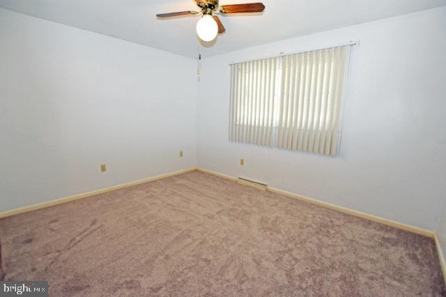 2255 Esbenshade Road York, PA 17408 - Photo 19 of 27