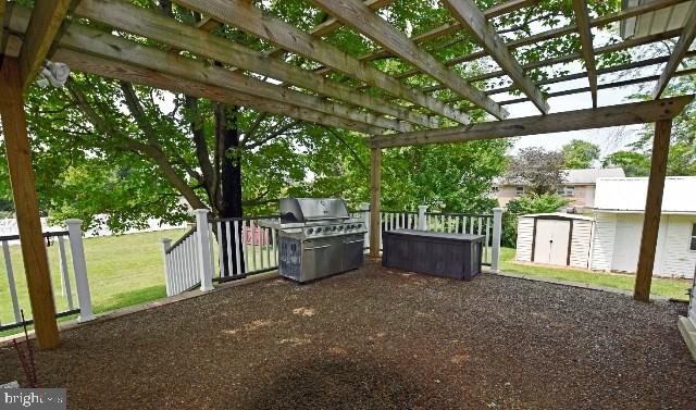 2255 Esbenshade Road York, PA 17408 - Photo 4 of 27