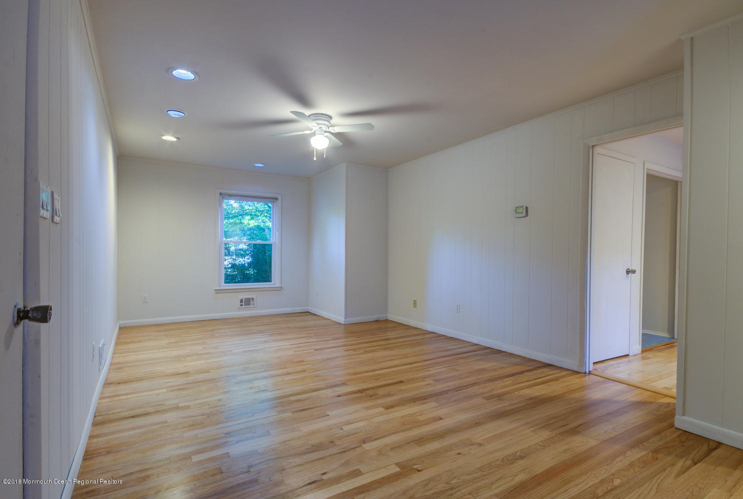 1 Maxwell Road East Brunswick, NJ 08816 - Photo 11 of 23 1 Maxwell Rd East Brunswick NJ-large-014