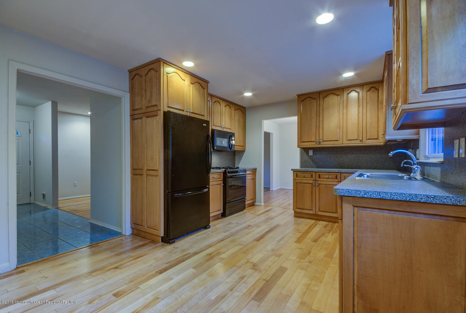 1 Maxwell Road East Brunswick, NJ 08816 - Photo 9 of 23 1 Maxwell Rd East Brunswick NJ-large-012