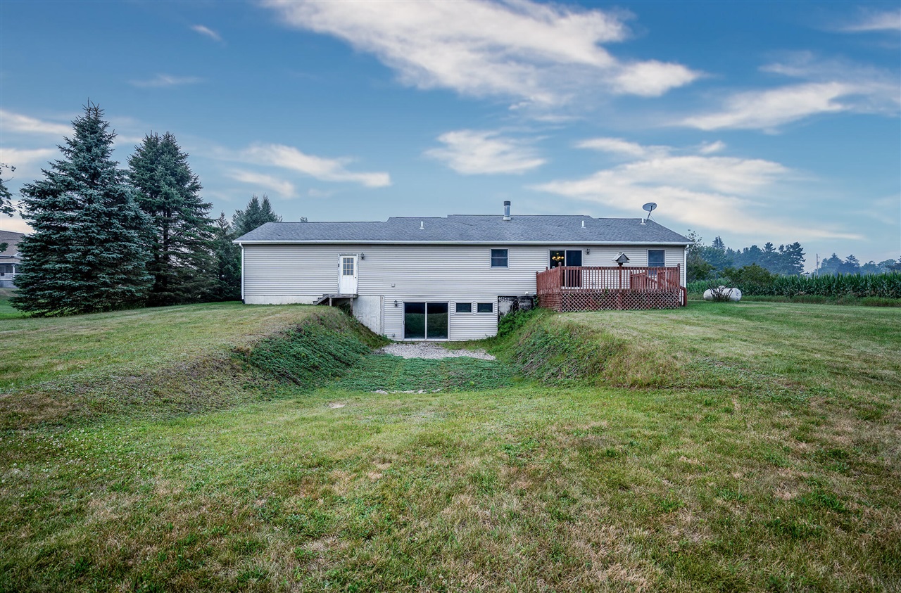 5967 Nichols Road Mason, MI 48854 - Photo 47 of 49 Gallery Image 47