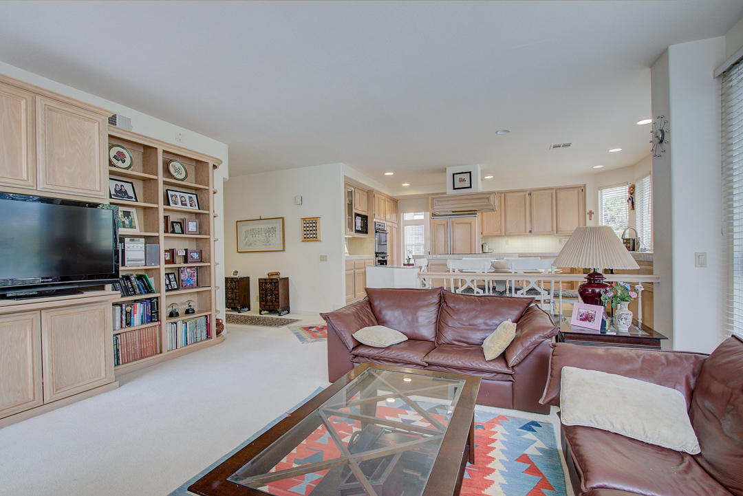 2106 Fox Den Court Oxnard, CA 93036 - Photo 30 of 79 Fox Den Ct MLS-28