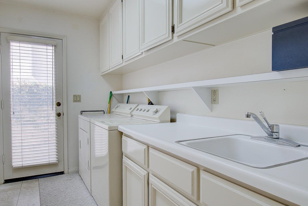 2106 Fox Den Court Oxnard, CA 93036 - Photo 34 of 79 Fox Den Ct MLS-32