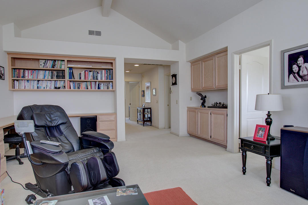 2106 Fox Den Court Oxnard, CA 93036 - Photo 36 of 79 Fox Den Ct MLS-34