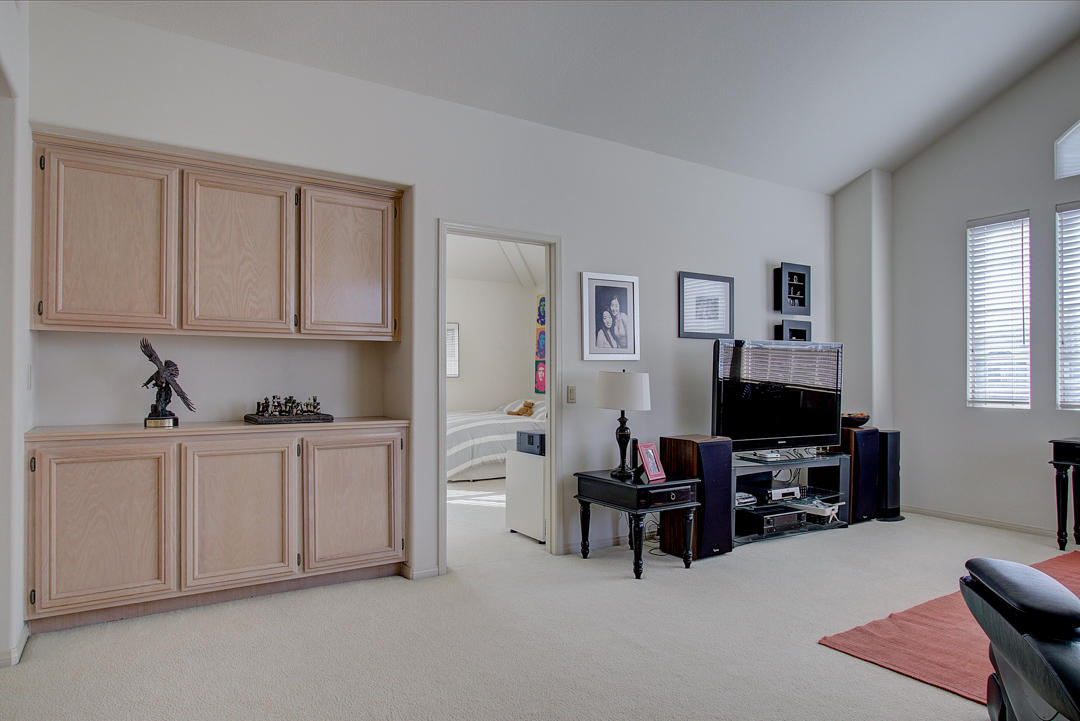 2106 Fox Den Court Oxnard, CA 93036 - Photo 38 of 79 Fox Den Ct MLS-36