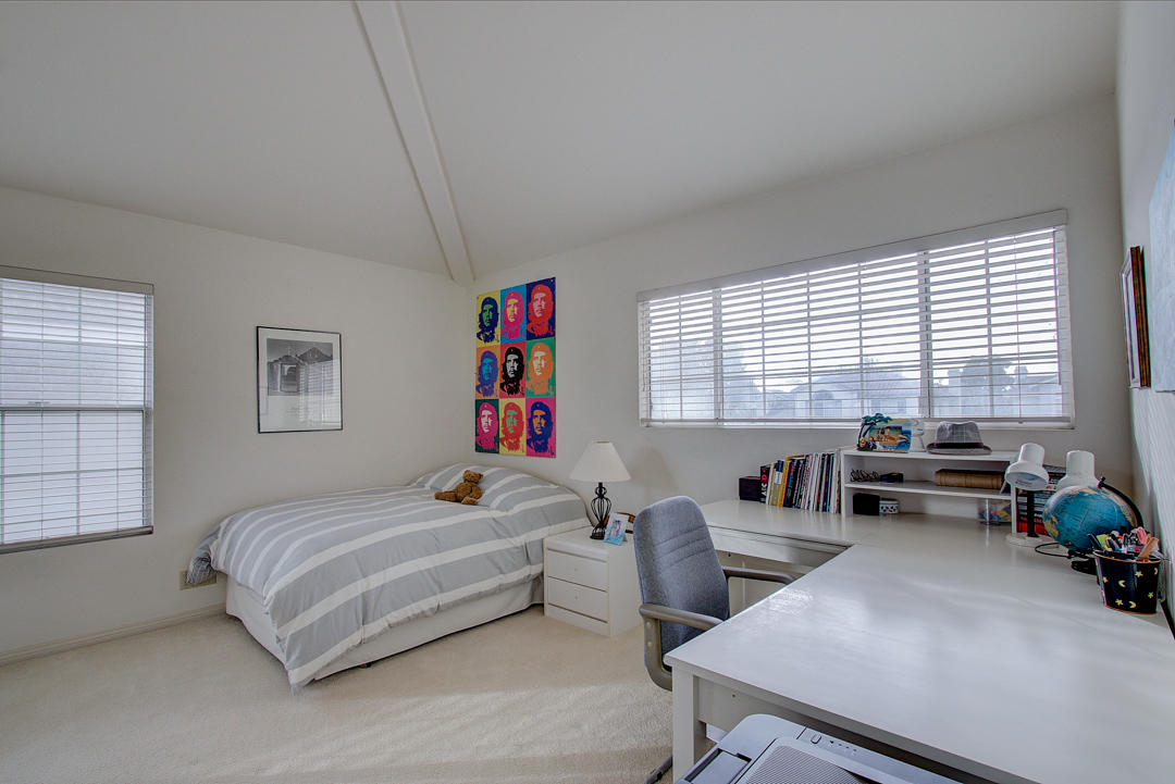 2106 Fox Den Court Oxnard, CA 93036 - Photo 46 of 79 Fox Den Ct MLS-46