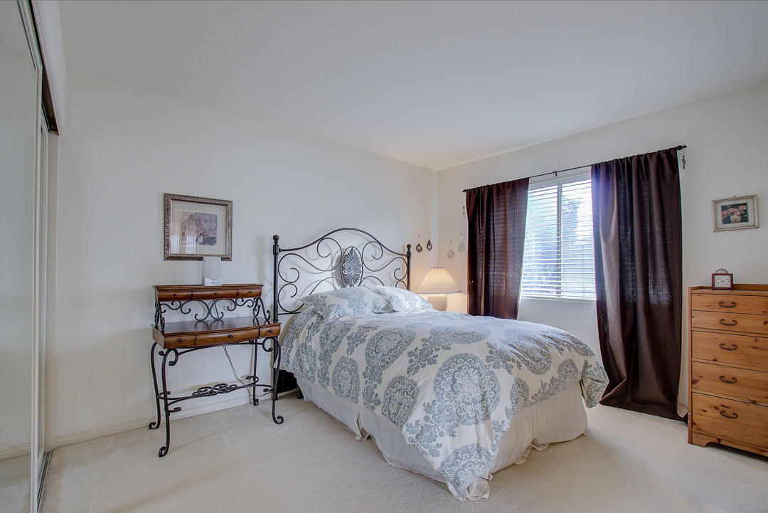 2106 Fox Den Court Oxnard, CA 93036 - Photo 48 of 79 Fox Den Ct MLS-48