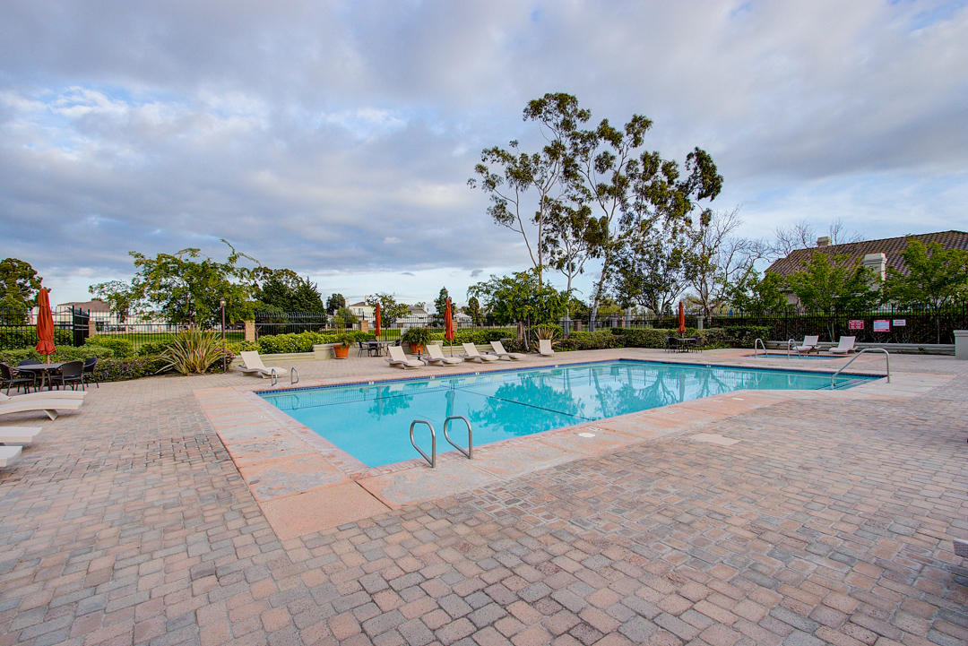 2106 Fox Den Court Oxnard, CA 93036 - Photo 71 of 79 Fox Den Ct MLS-73