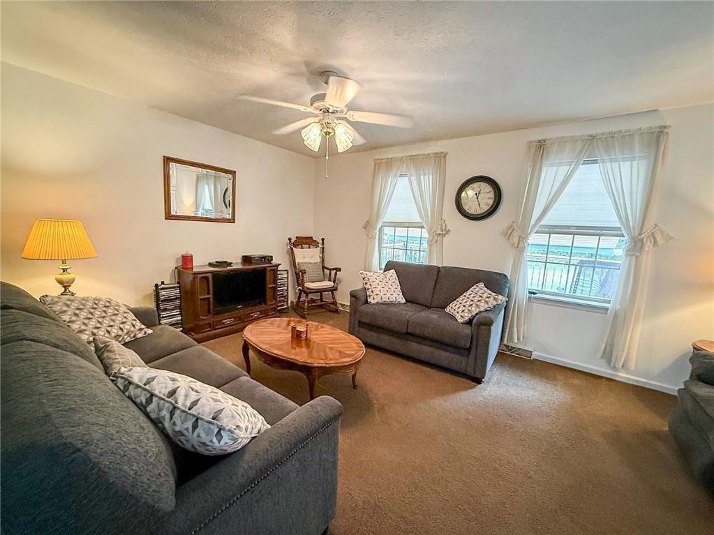 207 October Drive Butler, PA 16002 - Photo 4 of 44 Gallery Image 4
