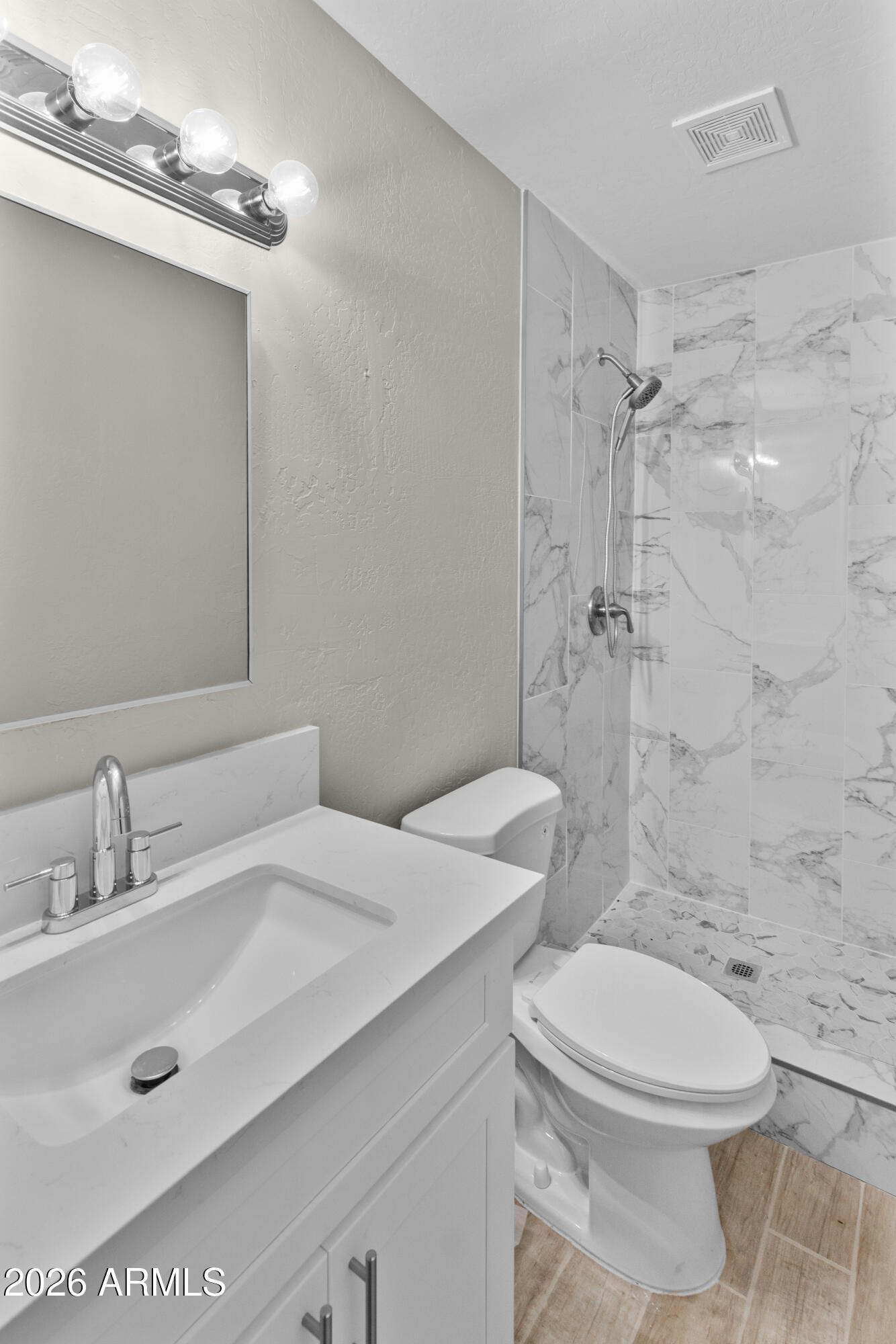 5647 West Roma Avenue Phoenix, AZ 85031 - Photo 18 of 24 IMG_8510