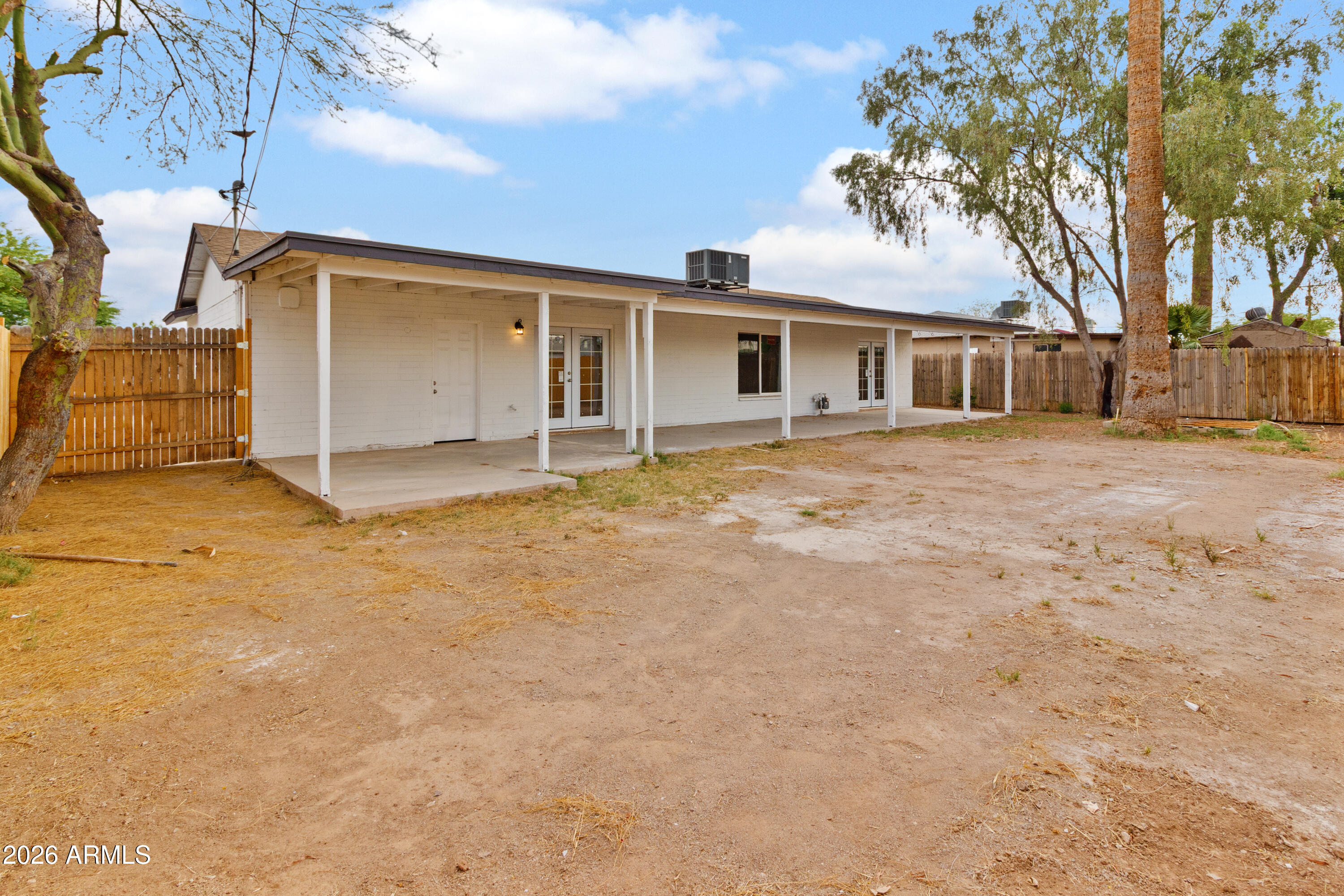 5647 West Roma Avenue Phoenix, AZ 85031 - Photo 20 of 24 IMG_8516