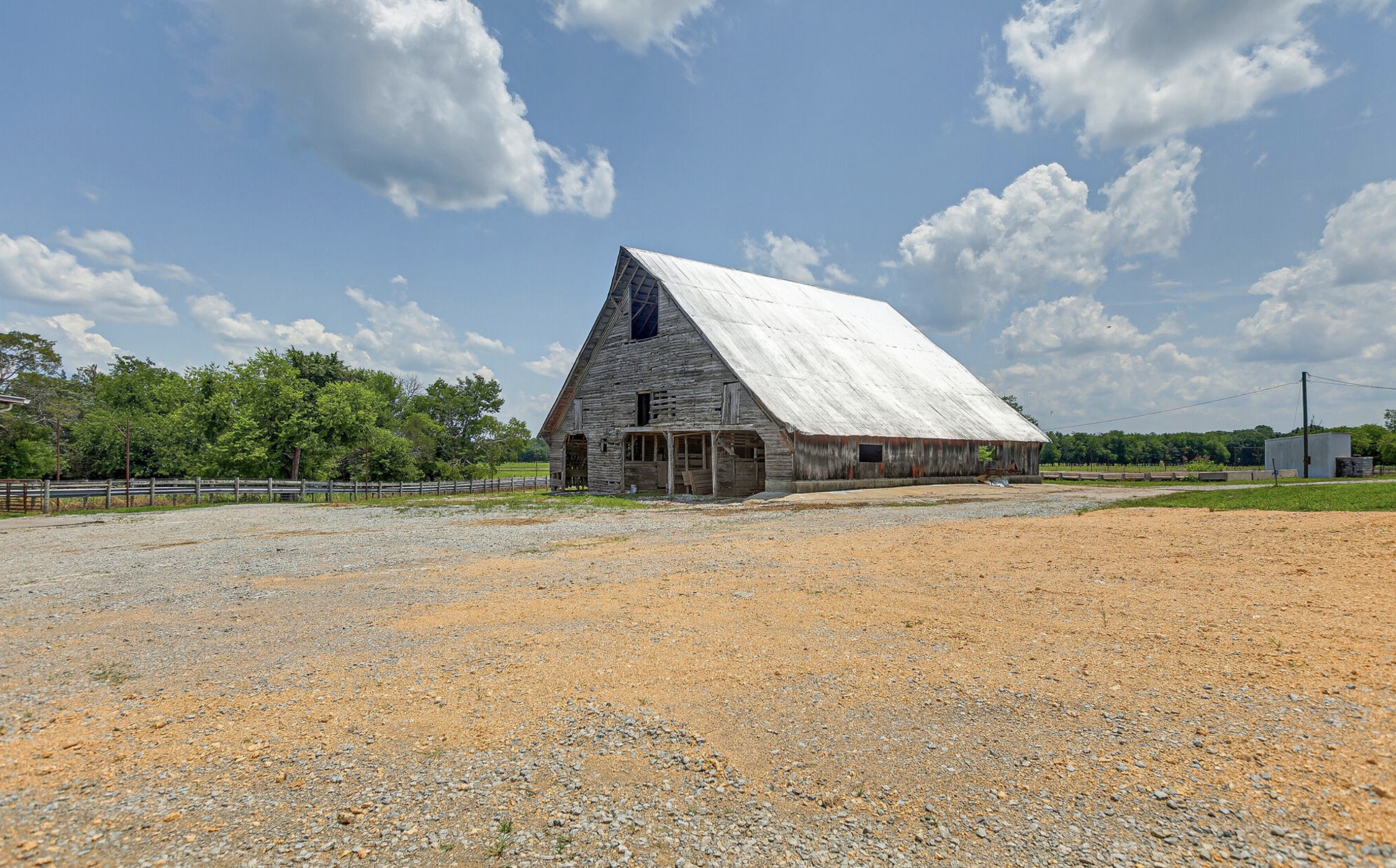 3008 Luke Moser Road Columbia, TN 38401 - Photo 15 of 44