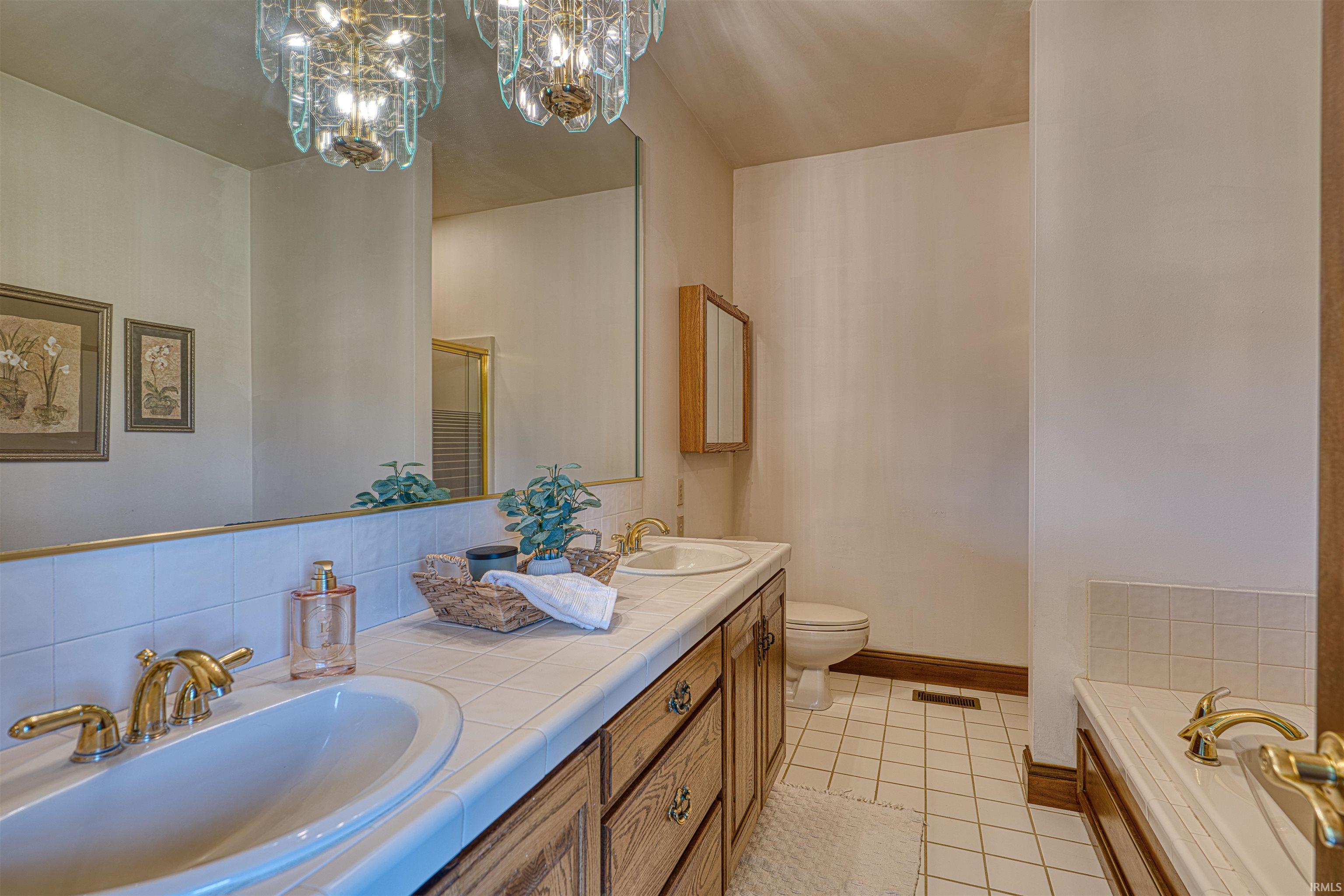 7743 Marx Road Evansville, IN 47720 - Photo 18 of 46 Gallery Image 18