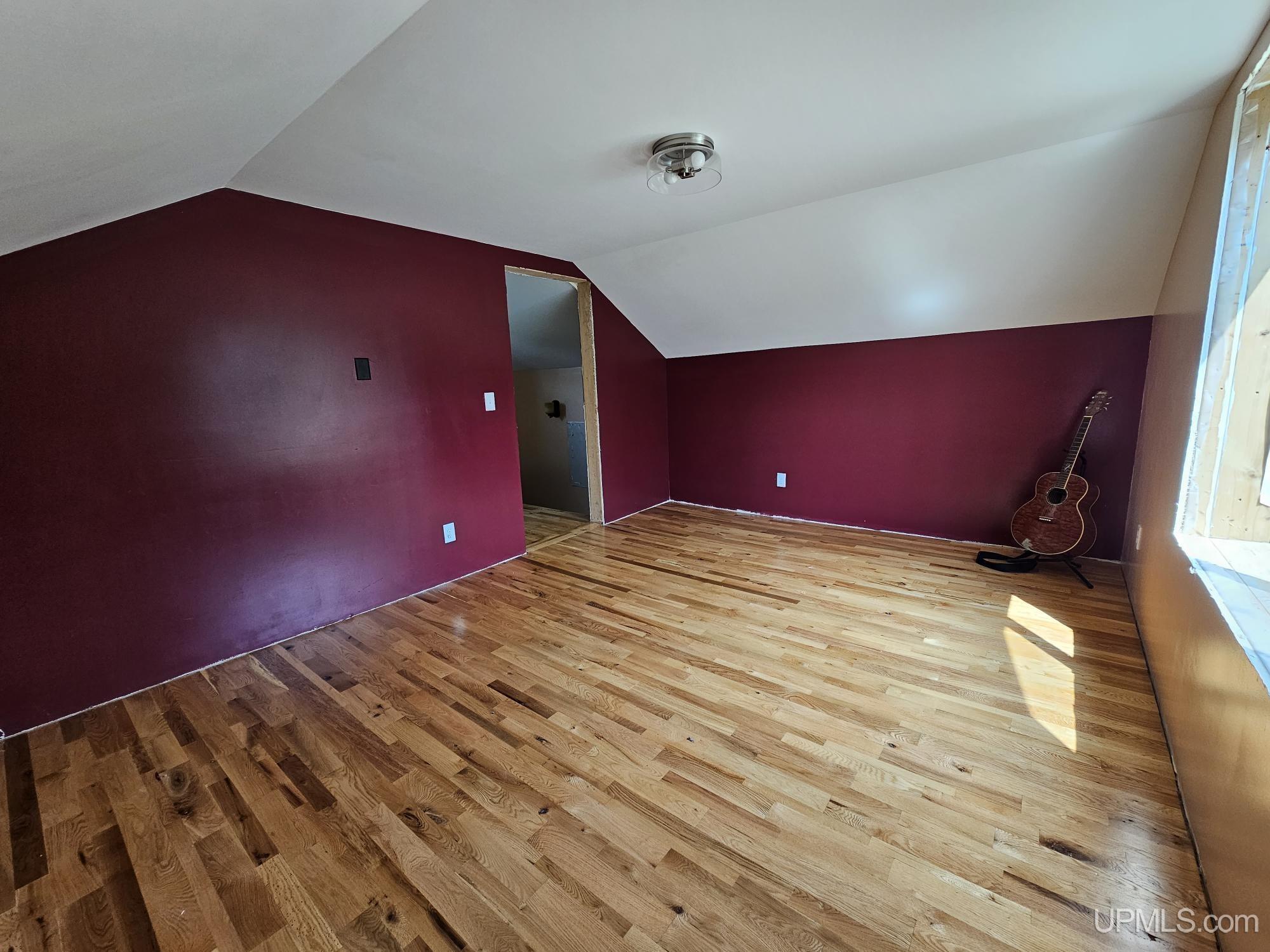 1121 North Co Road Gulliver, MI 49840 - Photo 12 of 37