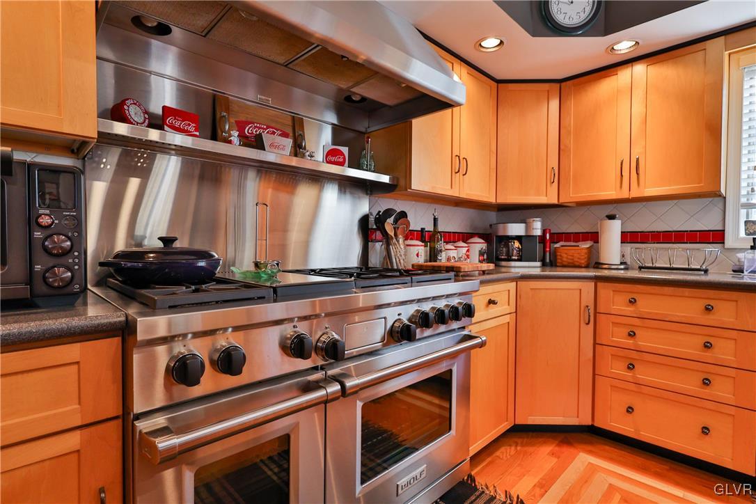 3704 Wilhelm Road Hellertown, PA 18055 - Photo 11 of 52 Kitchen