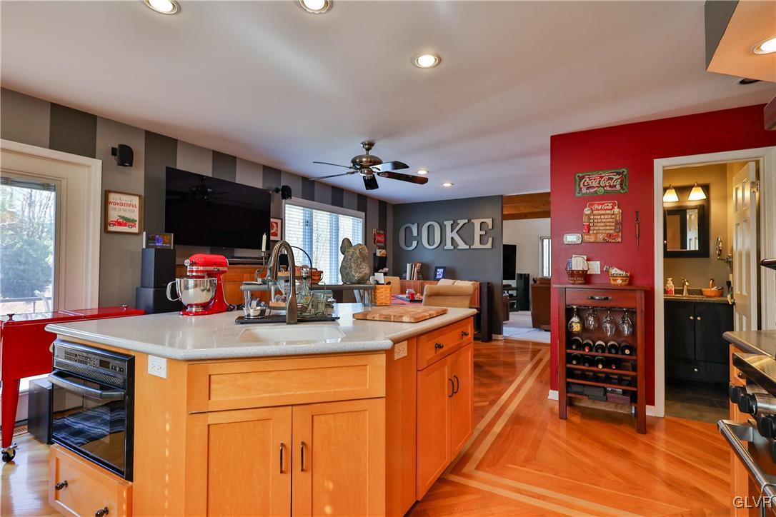 3704 Wilhelm Road Hellertown, PA 18055 - Photo 15 of 52 Kitchen
