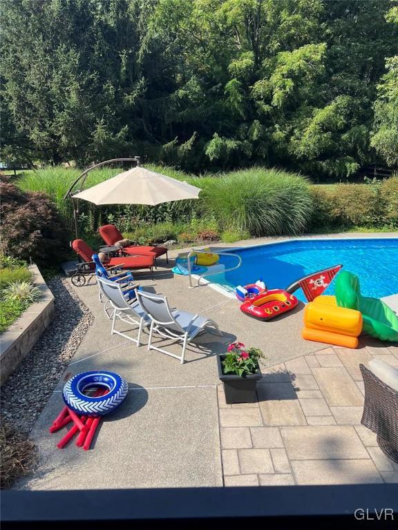 3704 Wilhelm Road Hellertown, PA 18055 - Photo 51 of 52 Summertime