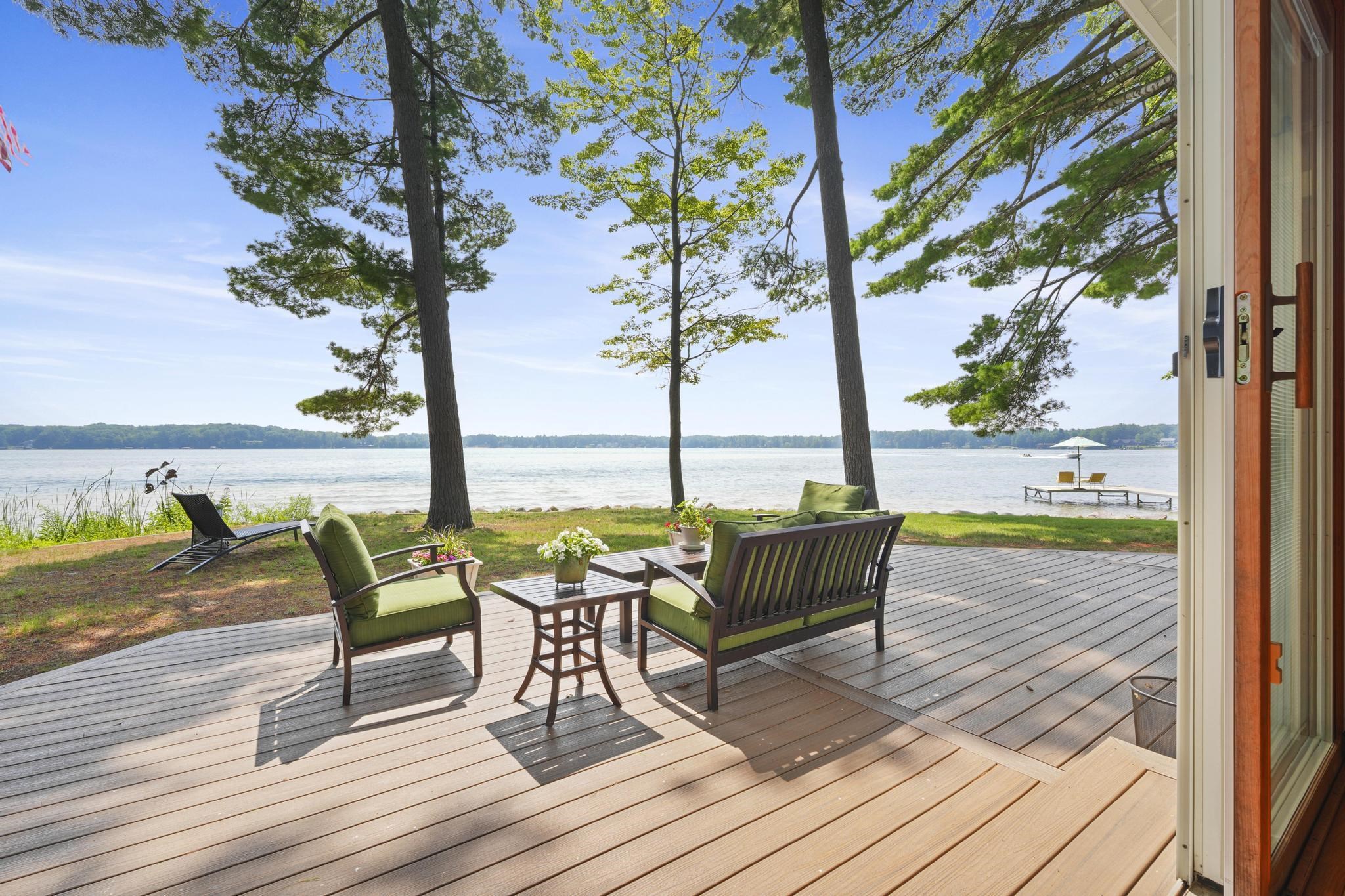 620 Lakewood Road Traverse City, MI 49685 - Photo 18 of 74