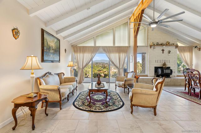 $1,190,000 | 732 Hamilton Lane, Fallbrook, CA 92028