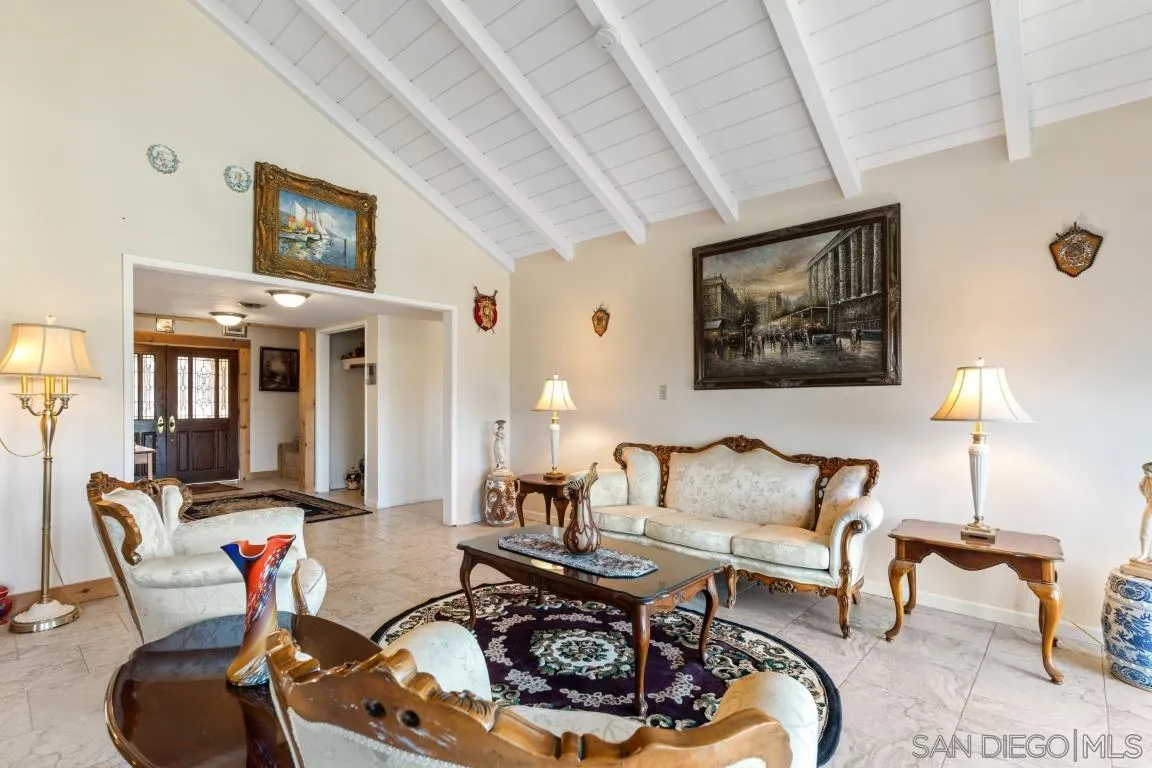 732 Hamilton Lane Fallbrook, CA 92028 - Photo 17 of 54