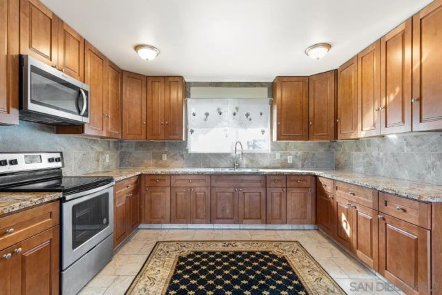 $1,190,000 | 732 Hamilton Lane, Fallbrook, CA 92028