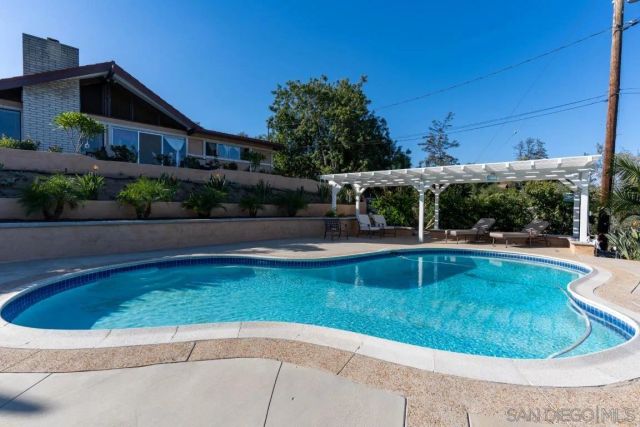 $1,190,000 | 732 Hamilton Lane, Fallbrook, CA 92028