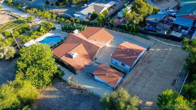 $1,190,000 | 732 Hamilton Lane, Fallbrook, CA 92028