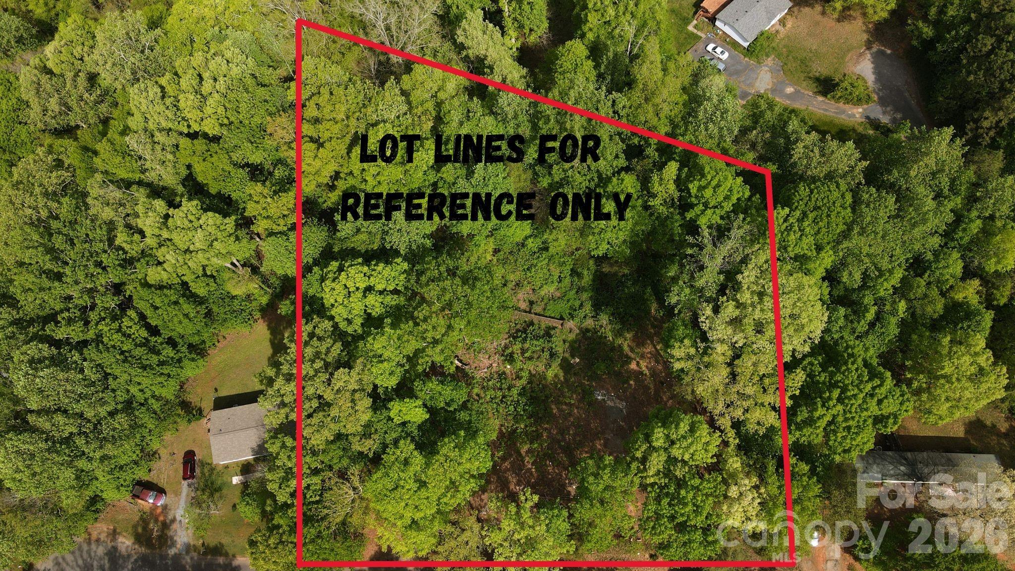 426 Mountain Ridge Court Fort Mill, SC 29707 - Photo 2 of 5 a sign that is sitting on a wooden fence