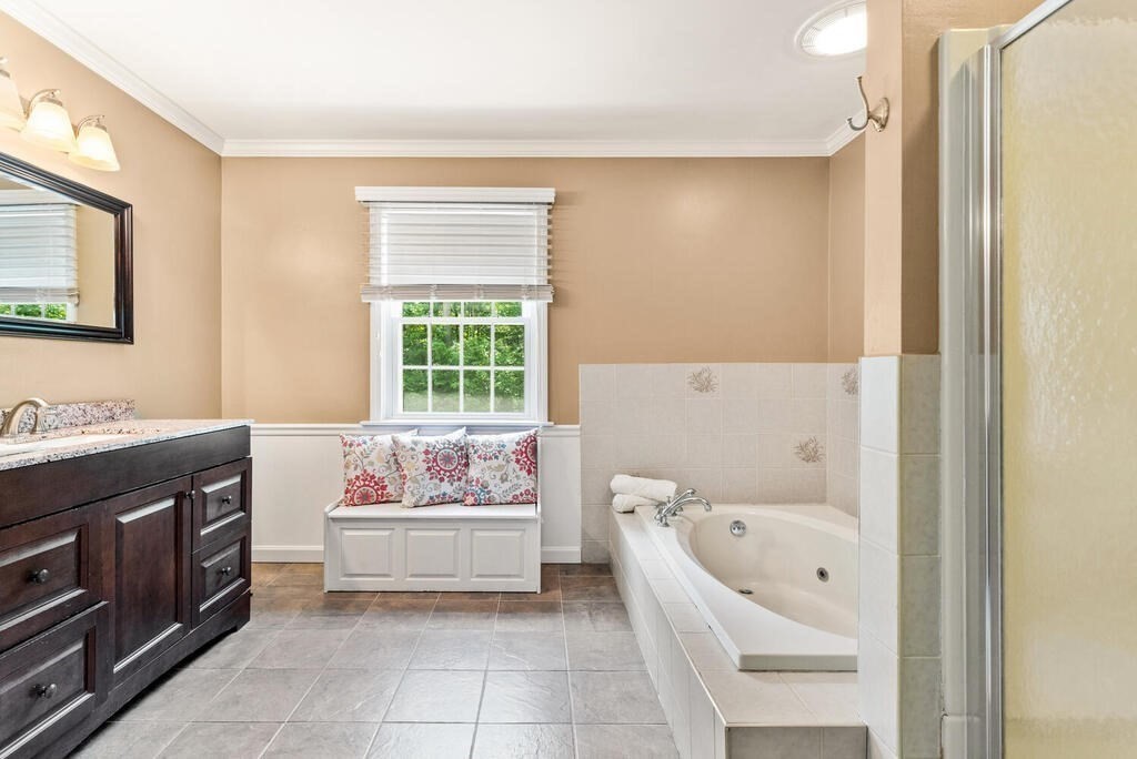308 Middleton Road Boxford, MA 01921 - Photo 22 of 31 Gallery Image 22