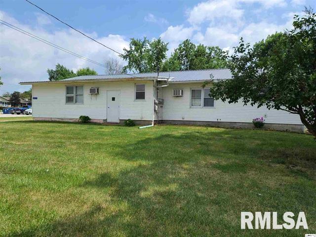 307 East Wood Street Camp Point, IL 62320 - Photo 1 of 1 Gallery Image 1